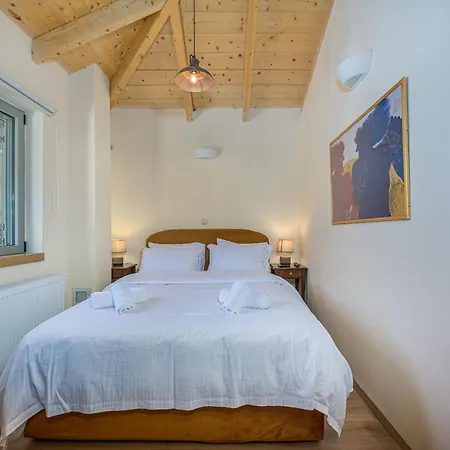 Aroania Suites Zarouchla Exteriér fotografie