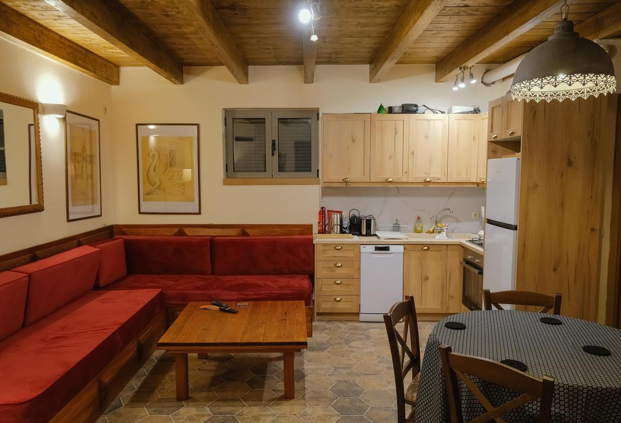 Aroania Apartment