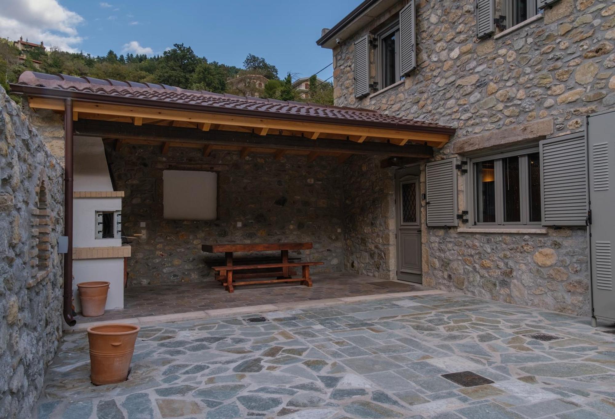 Aroania Apartment